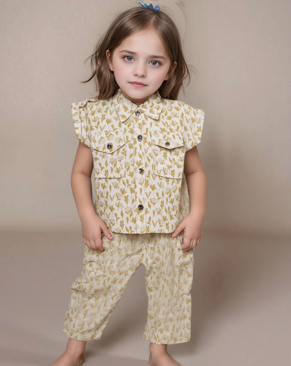 Girl Flower Print 2-Piece Suit | Stylish Outfit