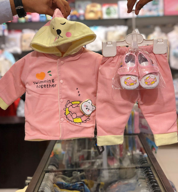 INFANT 3 PIECES HOODED 3D BEAR SUIT 0-3 MONTHS | NEW BORN 3 PIECES SUIT WINTER COLLECTION